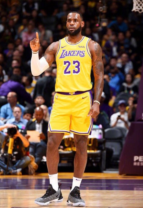 浓眉哥赛季集锦 浓眉哥赛季集锦